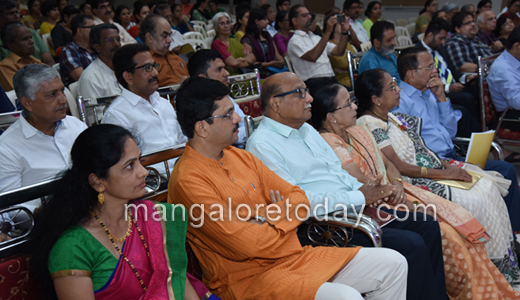 Basti Vaman shenoy awards